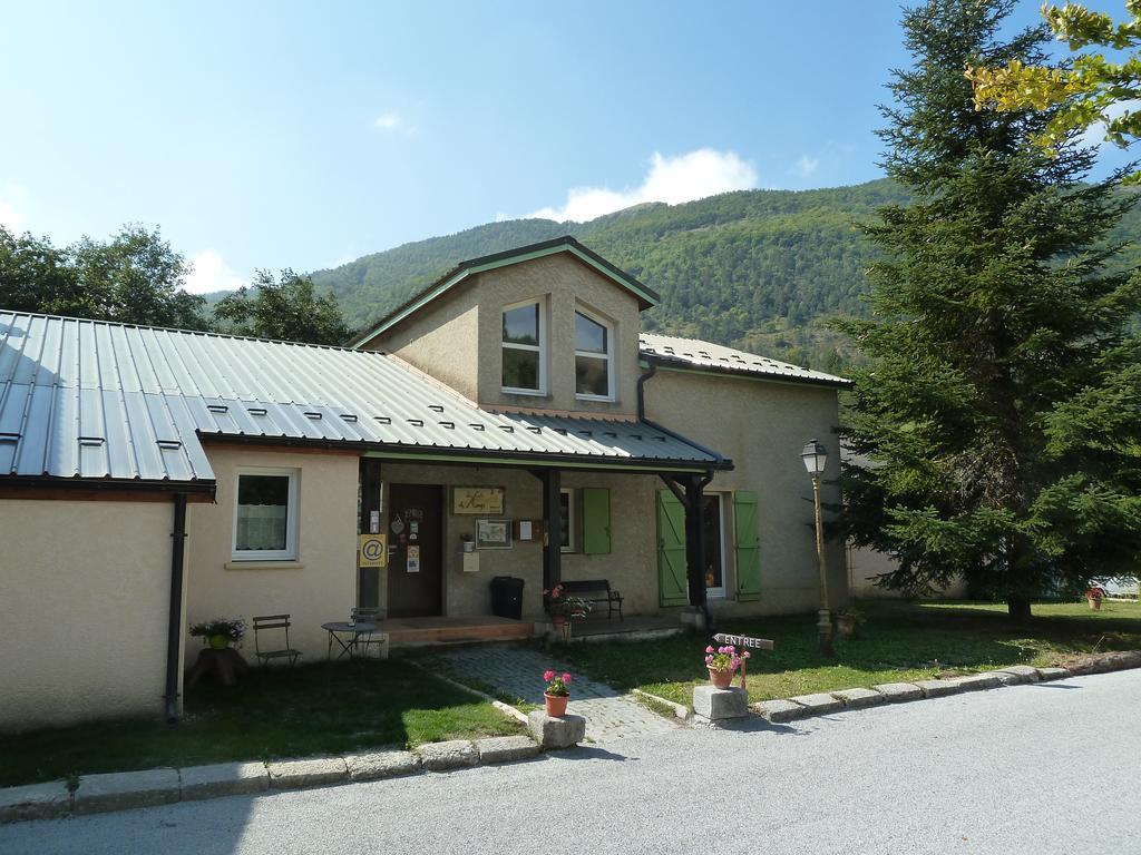 Gite Des Monges Sisteron Buitenkant foto