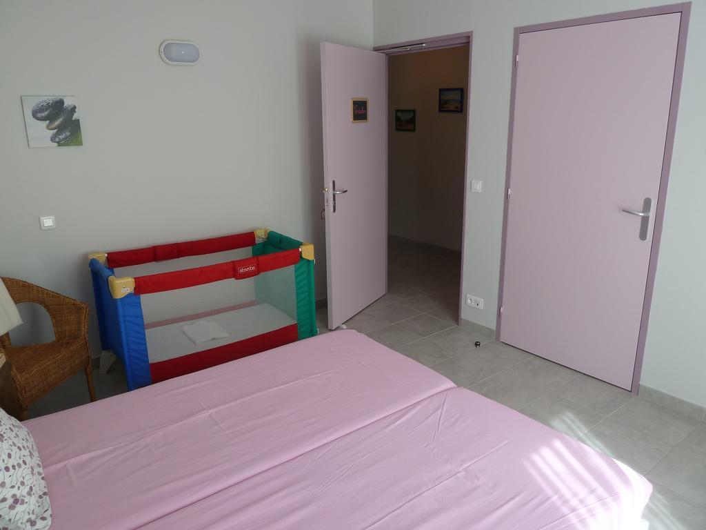 Gite Des Monges Sisteron Kamer foto